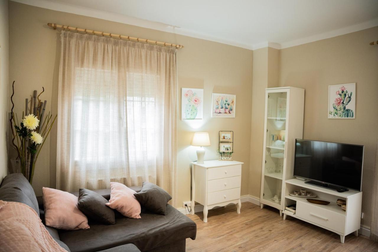 Gallimo Apartaments ランポーヤ エクステリア 写真